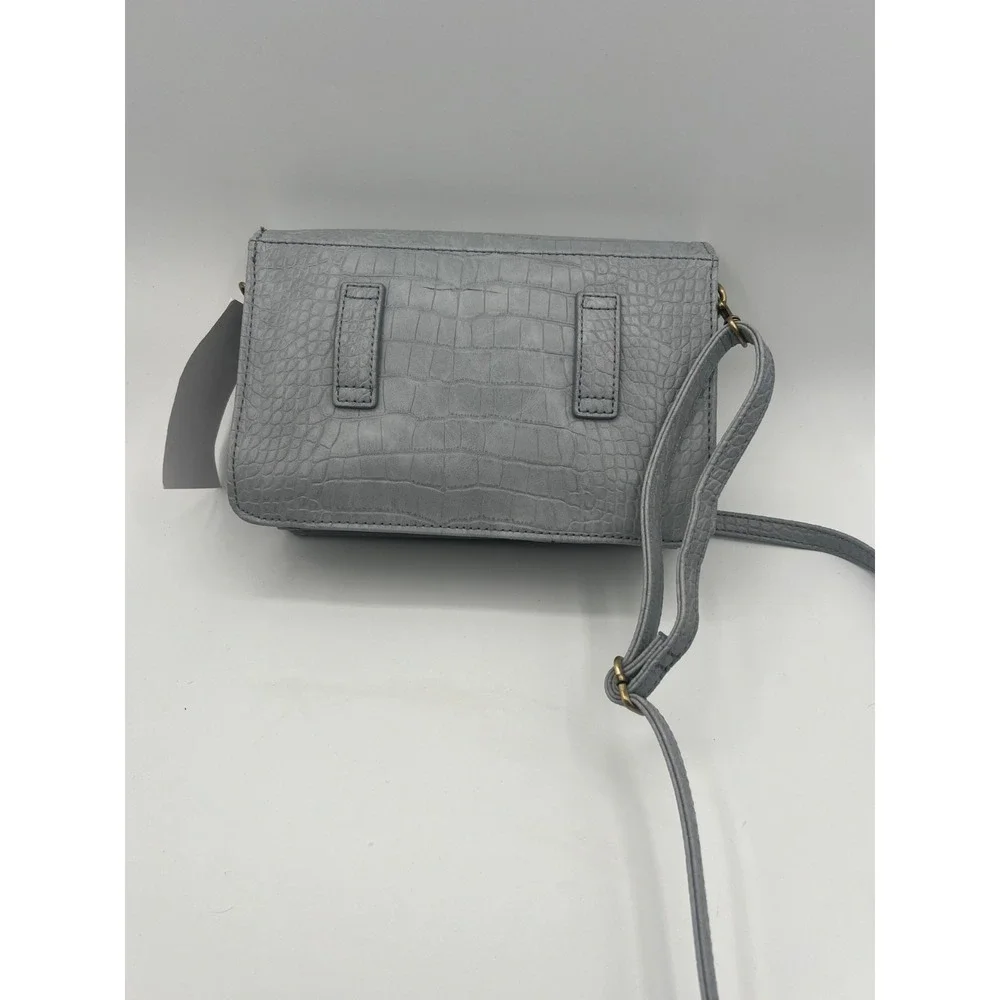 Relic by Fossil Gray Croc Embossed Crossbody Bag Purse Multi Pocket Adjustable